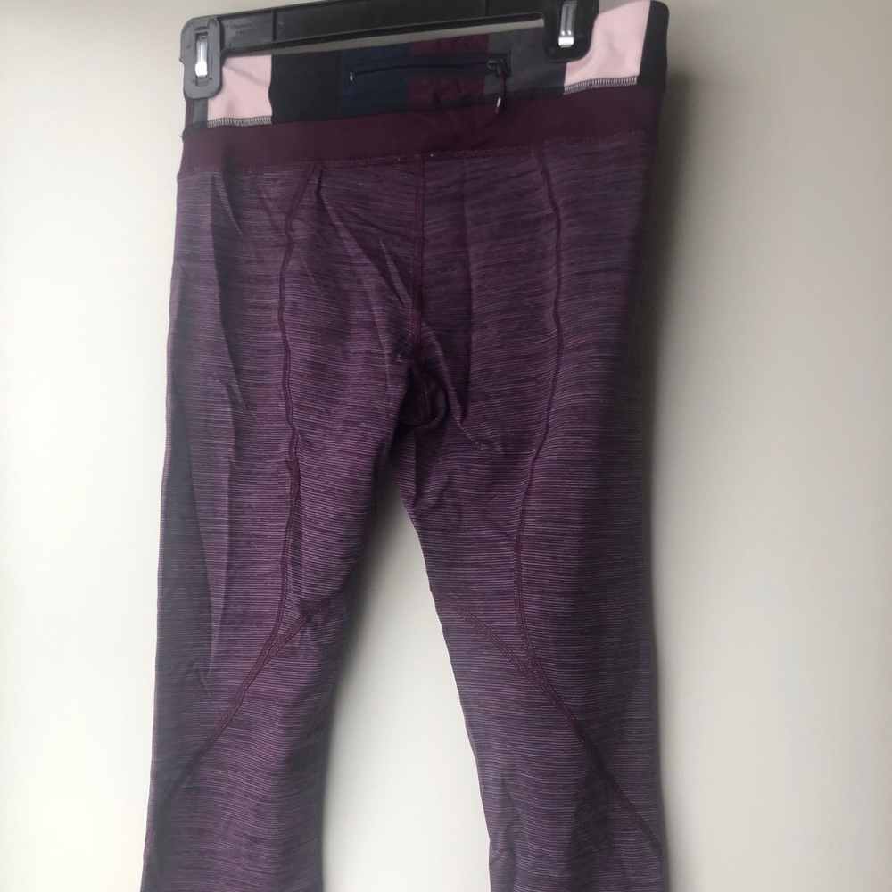 Lululemon size 6 crop leggings